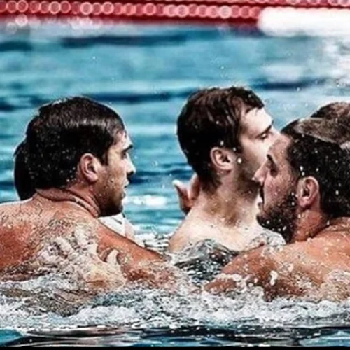 Οι "ασημένιοι" Έλληνες πολίστες προσφέρουν το μισό πριμ των 200.000 ευρώ στους πυρόπληκτους