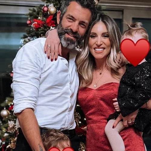 Οι Έλληνες celebrities καλωσορίζουν το 2023 | Οι ευχές που μοιράστηκαν στο Instagram