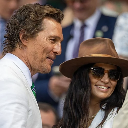 Ο Matthew McConaughey αποκάλυψε το μυστικό που κρατά άφθαρτο τον γάμο του