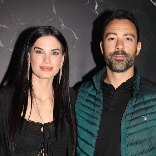 Η Χριστίνα Μπόμπα αποκαλύπτει πώς της έκανε πρόταση γάμου ο Σάκης Τανιμανίδης