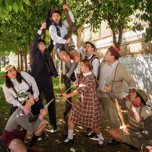 Τα Ξύλινα Σπαθιά του  Παντελή Καλιότσου