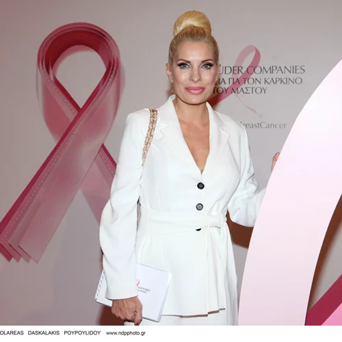 Ελένη Μενεγάκη | Ποιον πρώην συνεργάτη της κάλεσε και ήρθε στην εκπομπή ανήμερα των γενεθλίων της;