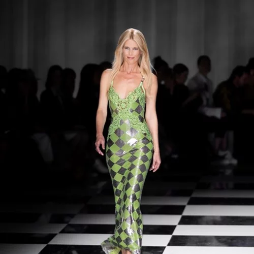 Claudia Schiffer | Ο γιος της μόλις έγινε 21 ετών και το θρυλικό μοντέλο μοιράστηκε μερικές σημερινές φωτογραφίες του