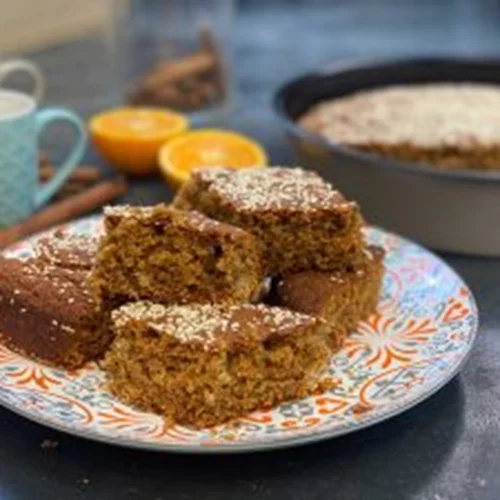 Πανεύκολη συνταγή για φανουρόπιτα από τον Άκη Πετρετζίκη