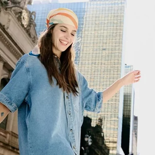 Πώς θα μείνεις νέα χωρίς botox; Το μυστικό για νεανικό δέρμα βρίσκεται εκτός σπιτιού - ποιο είναι;