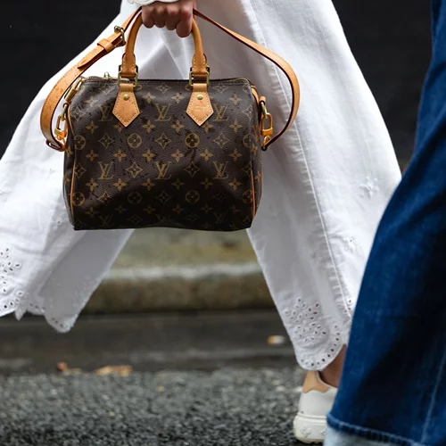 5 tips για να διατηρείς καθαρά τα λευκά σου sneakers