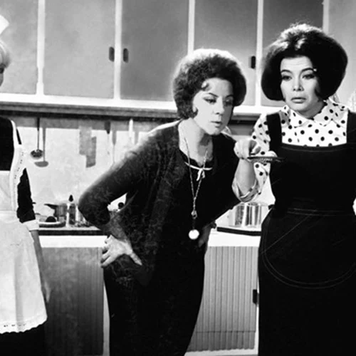 "Μια τρελή τρελή οικογένεια": Ο άγνωστος γάμος της Μαίρης Αρώνη την περίοδο που γύριζαν την ταινία