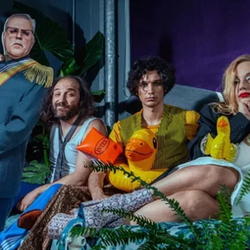 Οι αριστοφανικές "Σφήκες" δια χειρός Λένας Κιτσοπούλου