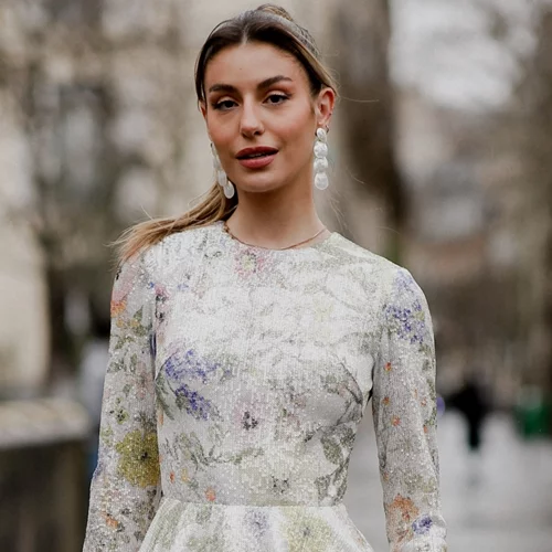 5+1 φορέματα από τη Zara για κομψά spring looks