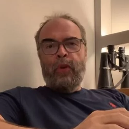 "Φτου, ξελευτερία" | O πρώην ιερέας Ανδρέας Κονάνος αποκάλυψε ότι είναι ομοφυλόφιλος