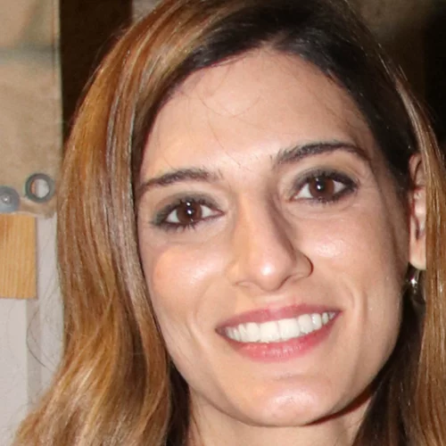 Χριστίνα Χειλά Φαμέλη | Είμαι δυσλεκτική - Φοβάμαι μη γίνω ρεζίλι όταν δίνω αυτόγραφα