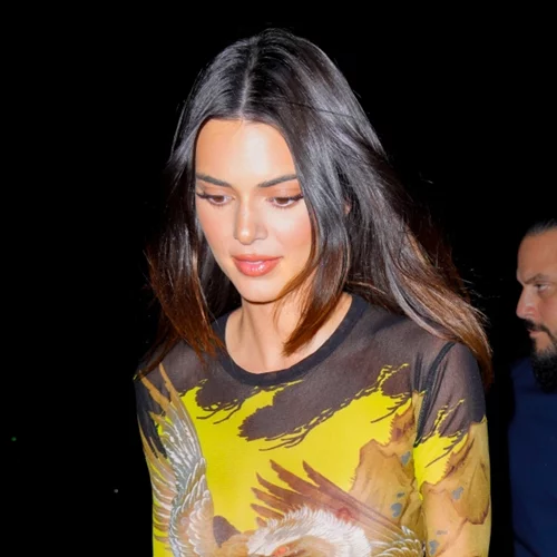 Βρήκαμε το διάσημο φόρεμα της Kendall Jenner στη Zara