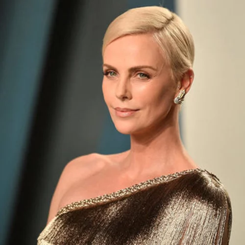 Πέντε λάθη που πρέπει να αποφύγετε στην ρουτίνα ομορφιάς σας μετά τα 40