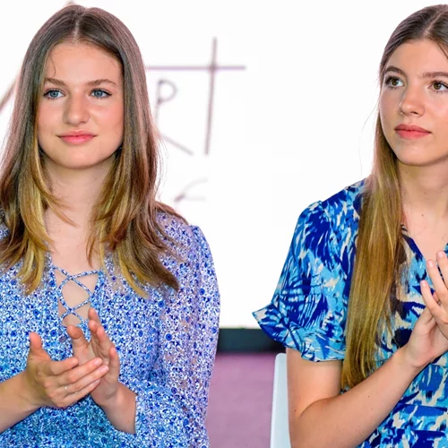 Φόρεσε το λευκό σου παντελόνι όπως οι πριγκίπισσες της Ισπανίας Leonor και Sofia