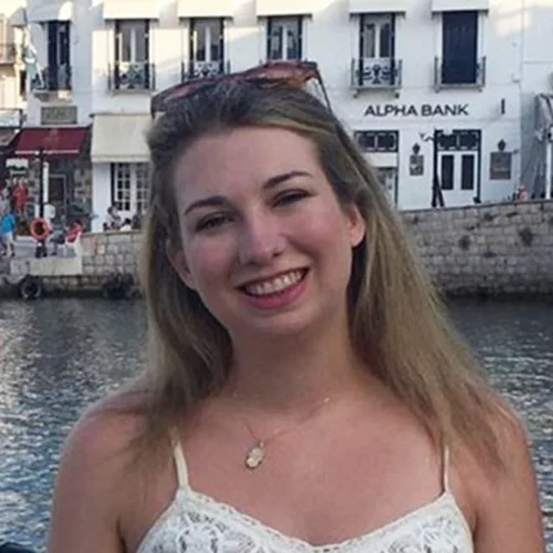 Έλλη Διβάνη | Πώς πέθανε ξαφνικά η 33χρονη κληρονόμος του ξενοδοχειακού ομίλου - Ποια ήταν