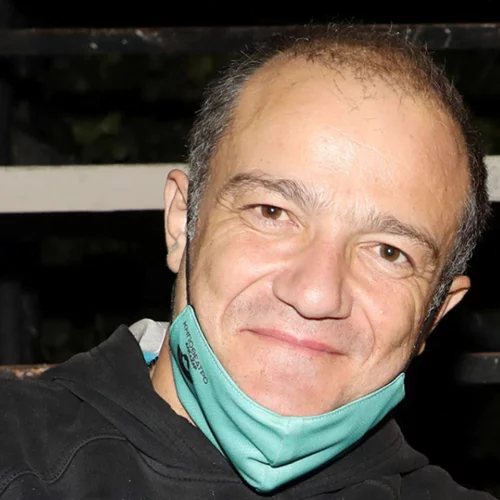 Φώτης Σπύρος | "Ο Πέτρος Φιλιππίδης πέταγε τασάκια, έχει κάνει φρικτά πράγματα που δε λέγονται"