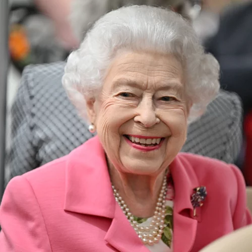 Ο χολιγουντιανός αστέρας που έκανε κρυφά φίλο η βασίλισσα Ελισάβετ λίγο πριν πεθάνει