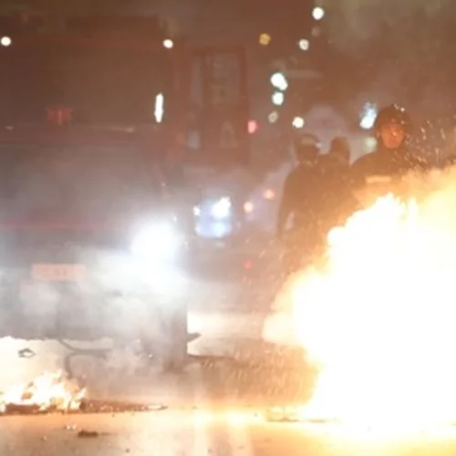 Καζάνι που βράζει η Δυτική Αττική: Βίαια επεισόδια και ενέδρα σε αστυνομικούς - Νεκρός 30χρονος Ρομά