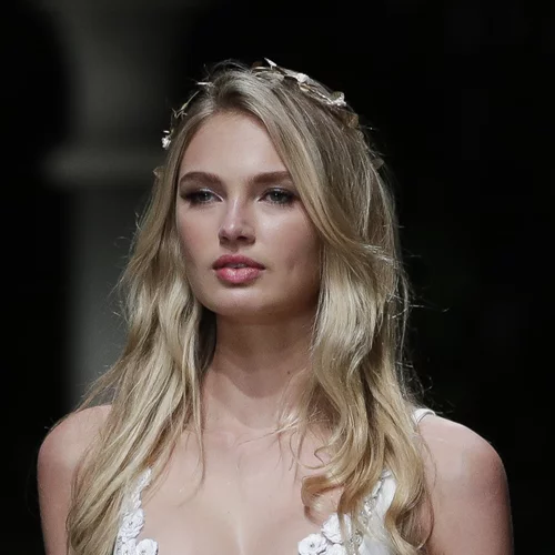 Clean makeup | Η τάση στο bridal μακιγιάζ που επιλέγουν οι πιο μοντέρνες νύφες τώρα