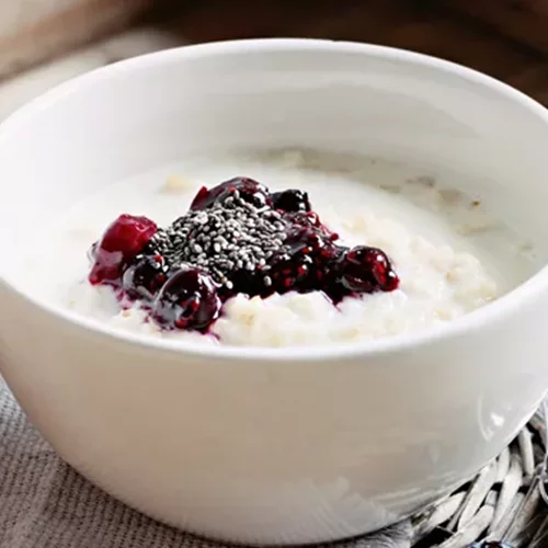 Beyond toast: 5 άλλοι υγιεινοί τρόποι να χρησιμοποιήσεις τη μαρμελάδα στα γεύματά σου