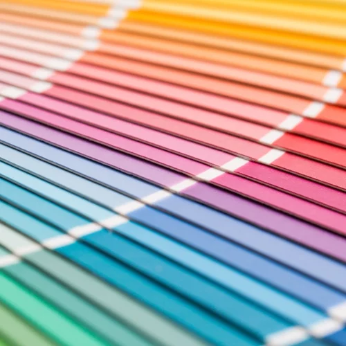 Η Pantone ανακοίνωσε τα κυρίαρχα χρώματα της Άνοιξης 2022