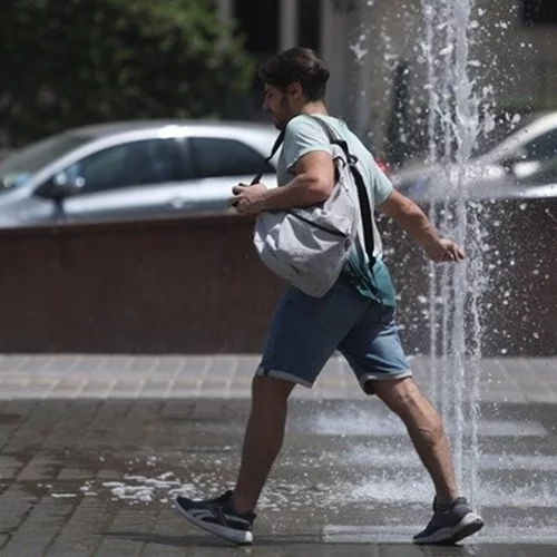 Τσατραφύλλιας: Έρχεται αφρικανικός καύσωνας διαρκείας από την Τρίτη - Οι 5 περιοχές που θα "χτυπήσουν" πάνω από 40 βαθμούς