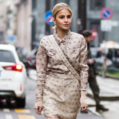 10 ζευγάρια μπότες που ταιριάζουν τέλεια με όλα σου τα φορέματα