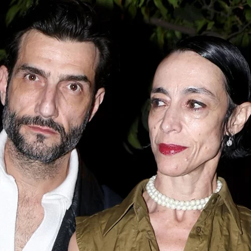 Νίκος Κουρής – Έλενα Τοπαλίδου | Η γνωριμία, ο έρωτας και ο εκκεντρικός γάμος τους