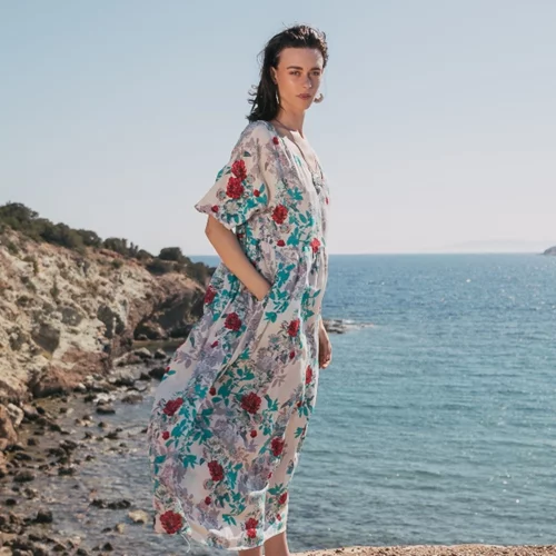 Ανακαλύψαμε όλα τα κομμάτια που χρειάζεσαι για τις πιο κομψές εμφανίσεις του καλοκαιριού