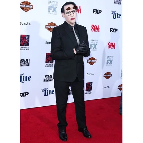 Marilyn Manson | Οι διαστροφές ενός καλλιτέχνη που φώναζε το ποιος πραγματικά ήταν αλλά κανείς δεν άκουγε