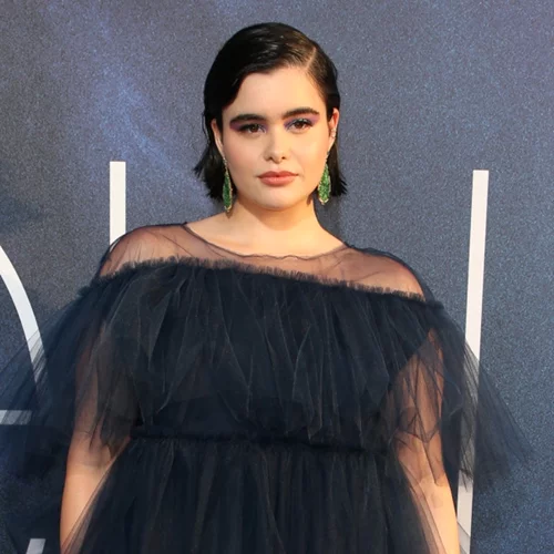 5 curvy influencers μόδας που αξίζει να ακολουθήσεις στο Instagram για στιλιστική έμπνευση