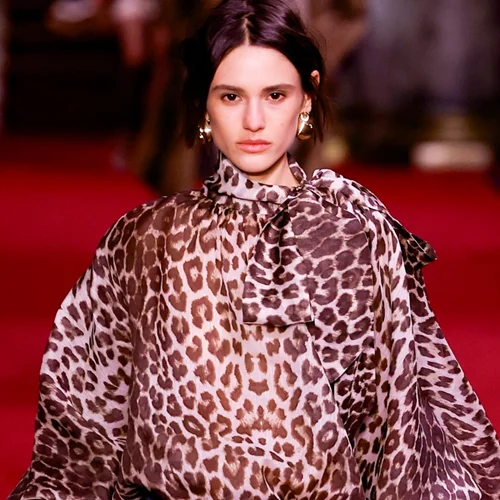 Ο chic τρόπος για να προσθέσεις τα animal prints στο στιλ σου εάν είσαι διστακτική με το trend