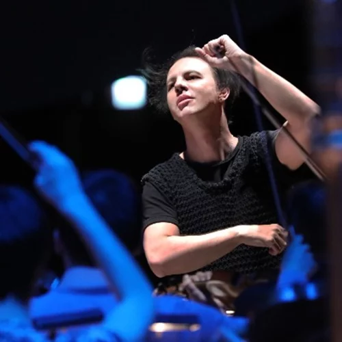 "Η Ευρώπη γιορτάζει τον Μπετόβεν" | Το Μέγαρο Μουσικής Αθηνών και ο Θεόδωρος Κουρεντζής, στο Αρχαίο Θέατρο Δελφών