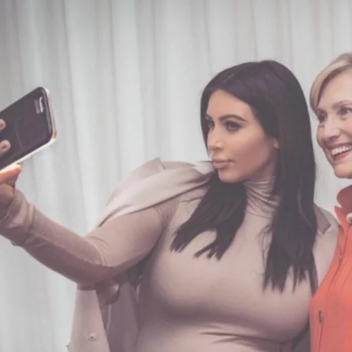 Η πιο απρόσμενη φιλία | Η Kim Kardashian και η Hillary Clinton συναντιούνται για καφέ