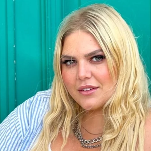 Δανάη Μπάρκα | "Ποιοι είμαστε να κρίνουμε τις ζωές των άλλων; Στον έρωτα δεν πρέπει να ελέγχεσαι, ούτε μπορείς να τον ελέγξεις"