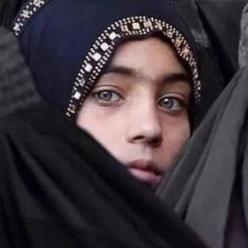 "Είναι οι τελευταίες μέρες που βρίσκεστε στους δρόμους" | Η συγκλονιστική εξομολόγηση μίας Αφγανής