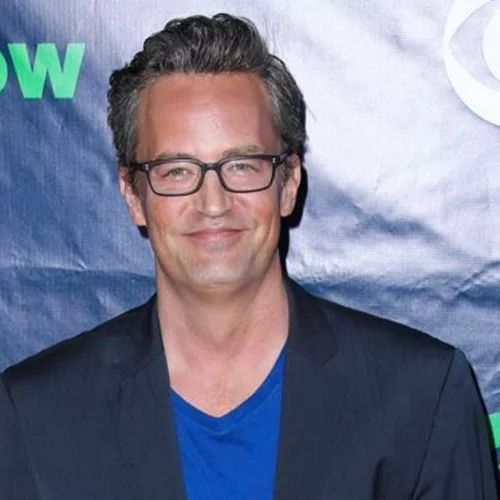 Θάνατος Matthew Perry | Ανακλήθηκε η άδεια ασκήσεως επαγγέλματος ιατρού, ο οποίος αποδέχθηκε συμφωνία περί ομολογίας ενοχής