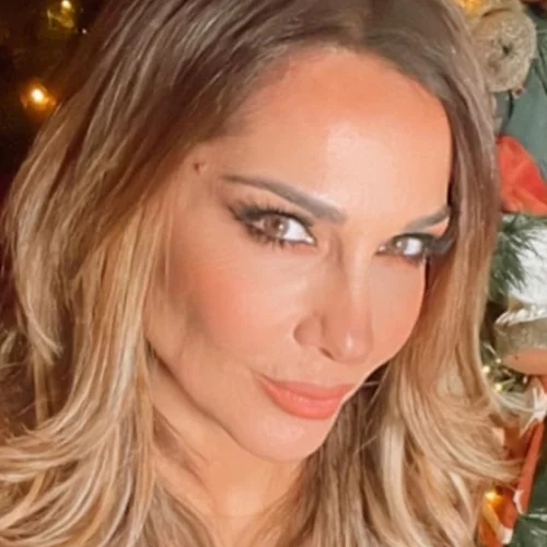 Δέσποινα Βανδή | Εμφανίστηκε στο J2US μέσω ζωντανής σύνδεσης -Ποια είναι η κατάσταση της υγείας της