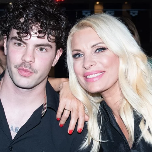 Ο Άγγελος Λάτσιος φωτογραφίζει τη Μαρίνα Παντζοπούλου | Η τρυφερή φωτογραφία της