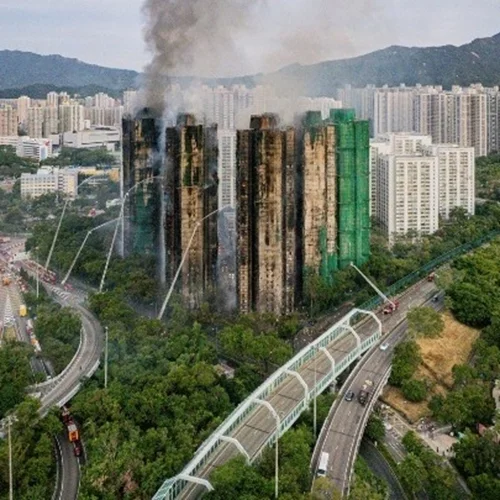 Πυρκαγιά στο Χονγκ Κονγκ | 44 νεκροί και εκατοντάδες αγνοούμενοι