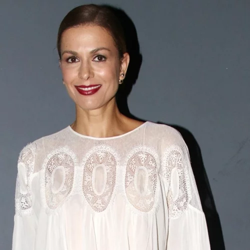 Καλοκαίρι στην πόλη | Η Τζίνα Αλιμόνου προτείνει το ιδανικό look