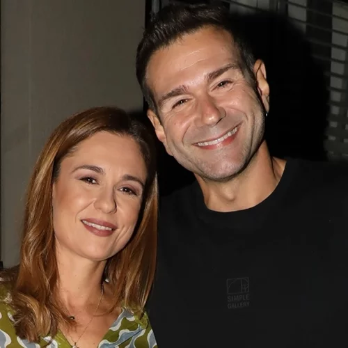 Θάλεια Ματίκα - Τάσος Ιορδανίδης σε βραδινή έξοδο | Με βελούδινο μωβ παντελόνι η ηθοποιός