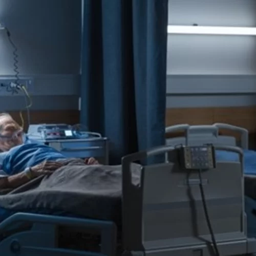 Γερνούν πιο γρήγορα όσοι πέρασαν κορονοϊό | Γιατί καρδιά, εγκέφαλος και νεφρά εμφανίζουν βλάβες