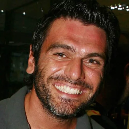 Τόνυ Μαυρίδης | Η σπάνια εμφάνιση με τη (καστανή πια) σύζυγό του