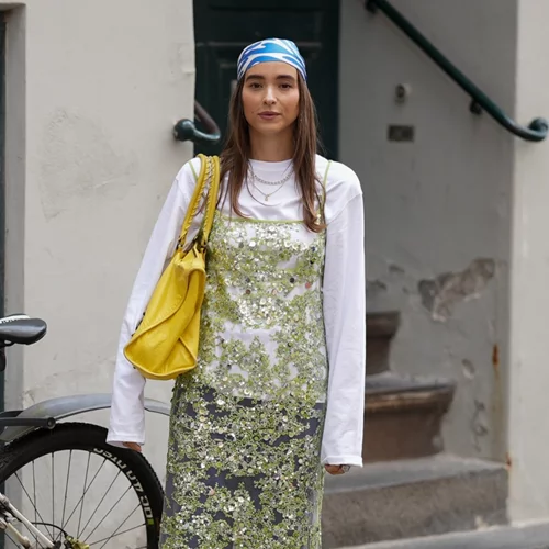 Ο πιο μοντέρνος τρόπος για να προσθέσεις τη δαντέλα στις φθινοπωρινές εμφανίσεις σου