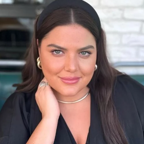 "Δεν συστήνουμε φίλες μας στους συντρόφους μας" | Ο μικροαστισμός/ σεξισμός στο μεγαλείο του