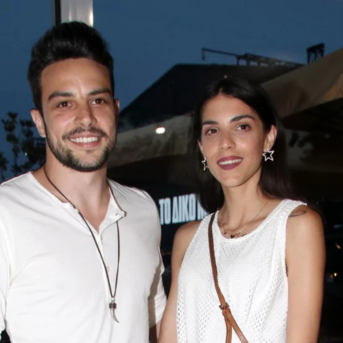 Άρης Μακρής | Απαντά σε όσους τον φωτογραφίζουν ως την κακοποιητική σχέση της Άννας Μαρίας Βέλλη