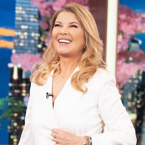 Η Σοφία Αλιμπέρτη μιλάει για όλα σε μία σπάνια συνέντευξη!