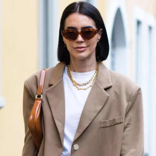 10 φθινοπωρινά κομμάτια που μπορείς να αγοράσεις στις θερινές εκπτώσεις