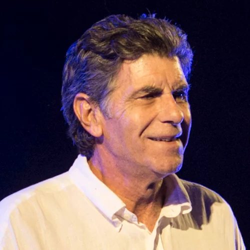 Γιάννης Μπέζος | Διαφωνώ με αυτό που έκανε ο Σερβετάλης (vid)